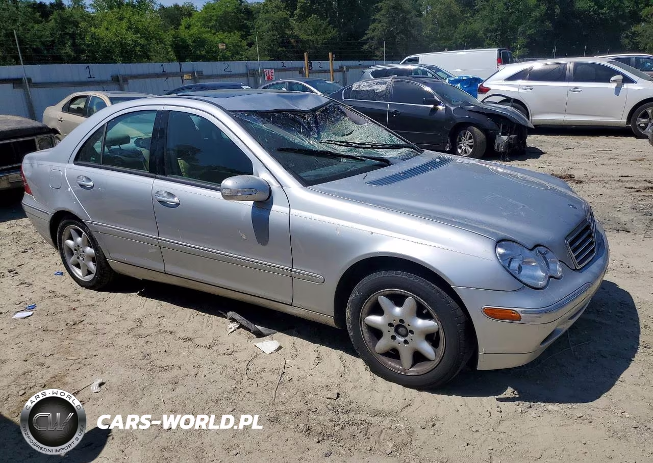 2002 Mercedes-Benz C 240 VIN:WDBRF61J52F166142 - 4