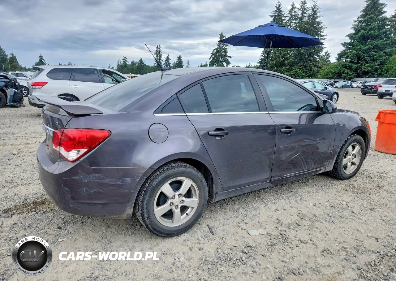 2011 Chevrolet Cruze Lt VIN:1G1PG5S96B7135361 - 3