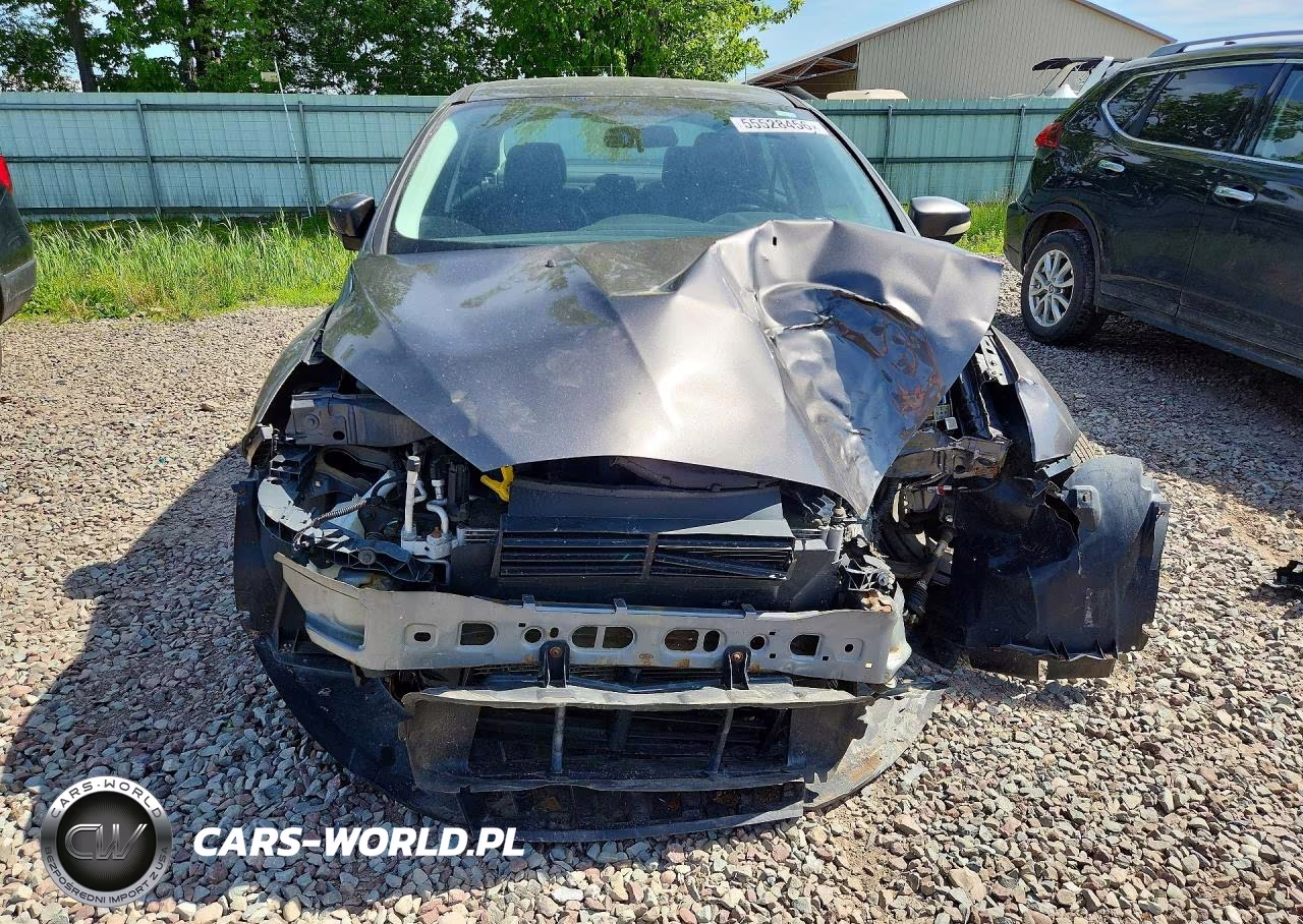 2015 Ford Focus Se VIN:1FADP3F27FL319433 - 5