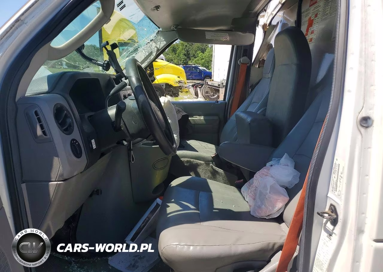 2014 Ford Econoline E350 Super Duty Cutaway Van VIN:1FDWE3FL8EDA57654 - 7