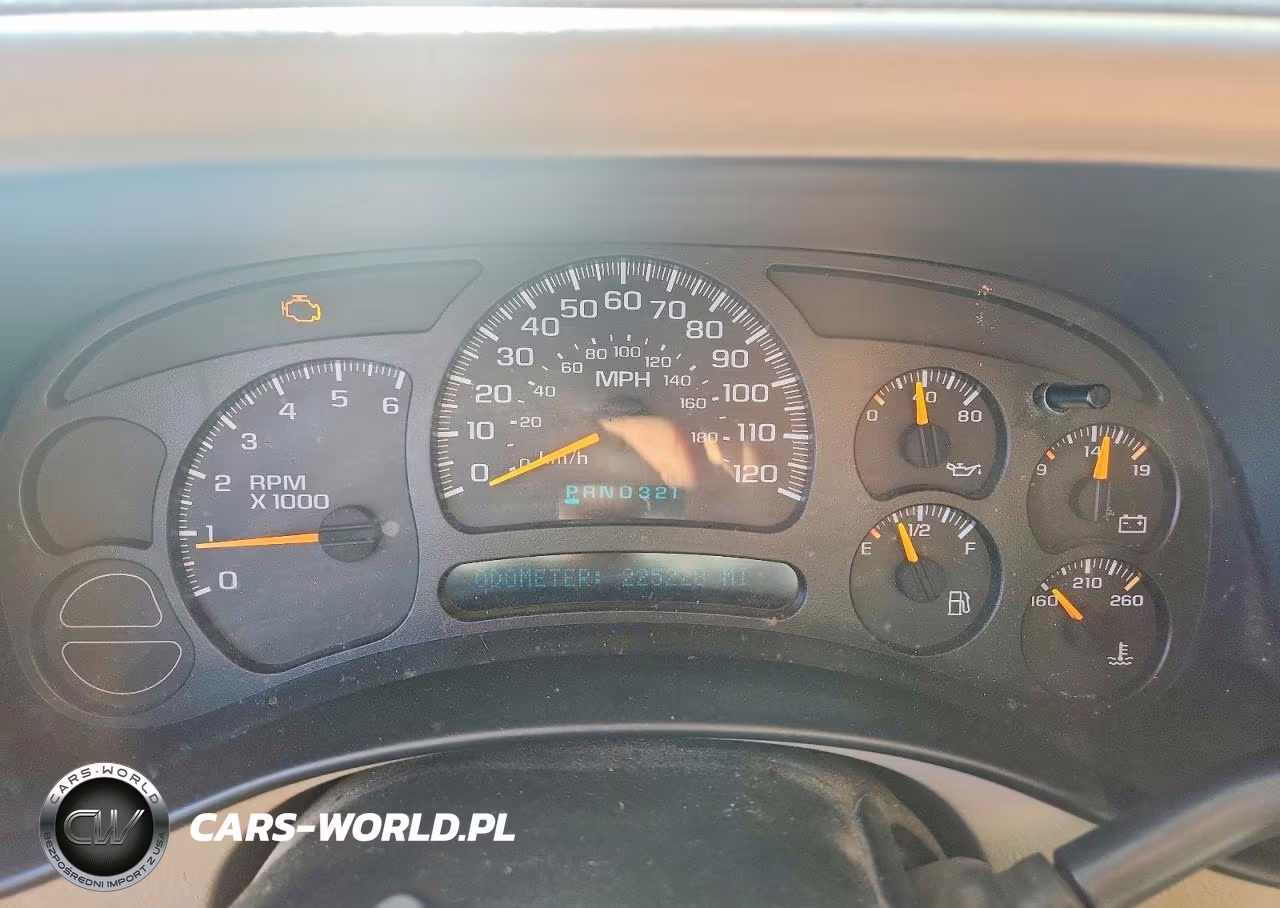 2005 GMC Yukon VIN:1GKEC13T15R139814 - 9