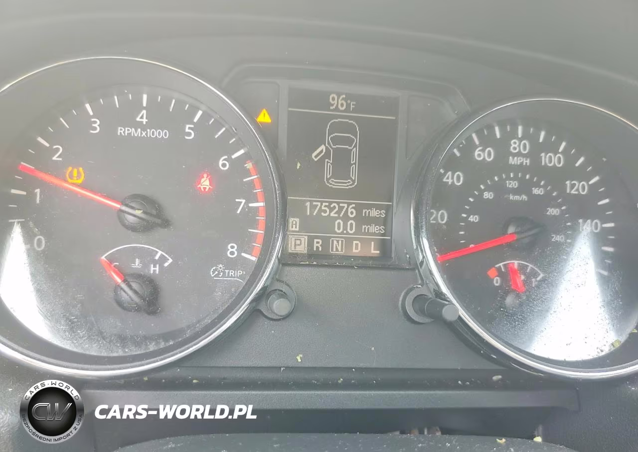2011 Nissan Rogue S VIN:JN8AS5MVXBW301638 - 9