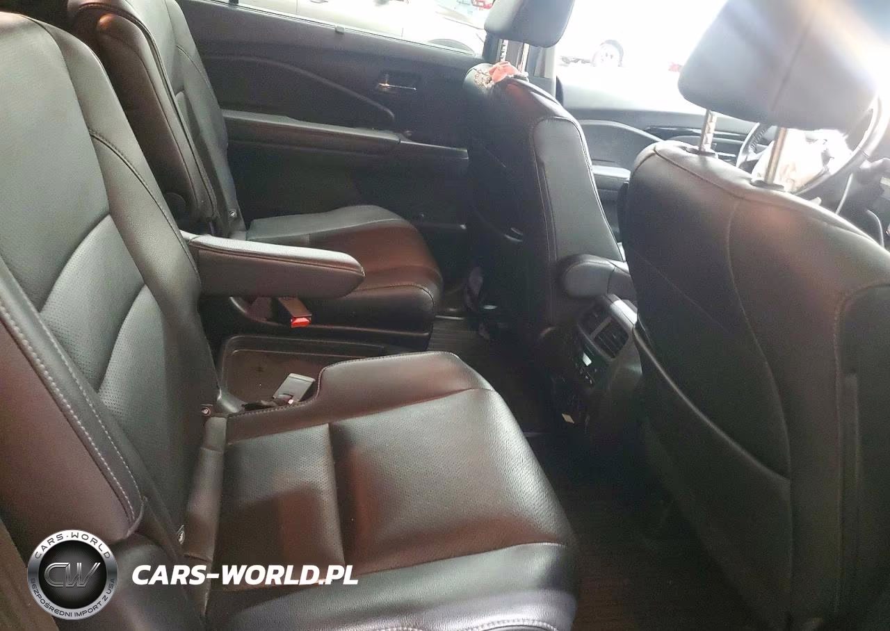 2022 Honda Pilot Elite VIN:5FNYF6H00NB028964 - 10