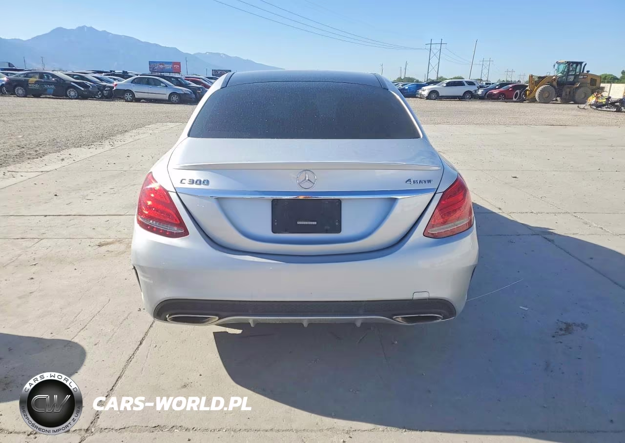 2016 Mercedes-Benz C 300 4Matic VIN:55SWF4KB0GU127520 - 6