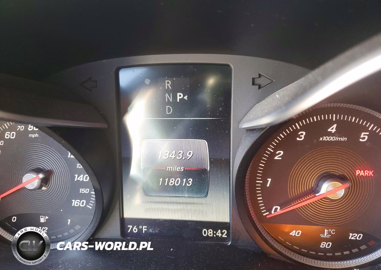 2016 Mercedes-Benz C 300 4Matic VIN:55SWF4KB0GU127520 - 9