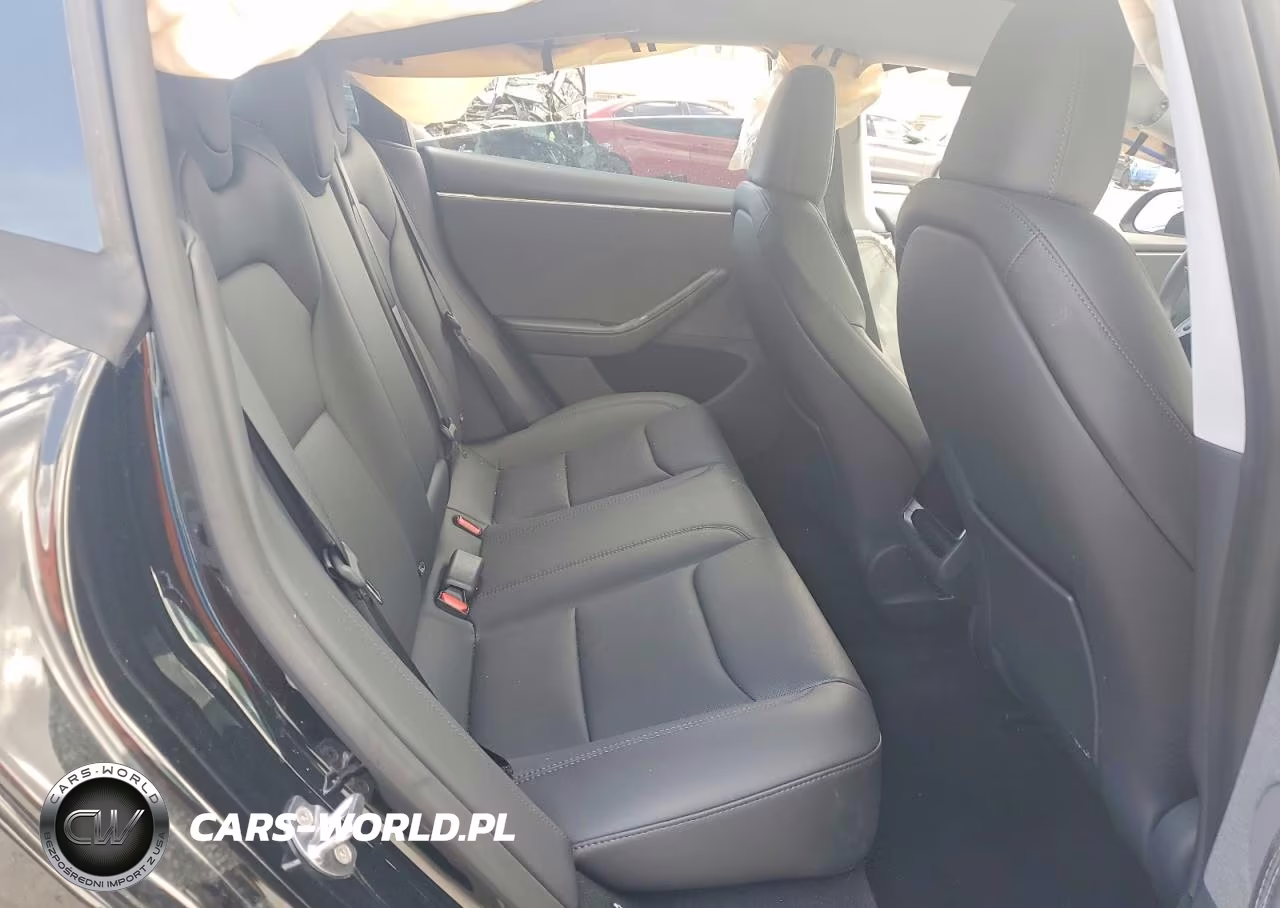 2025 Tesla Model 3 VIN:5YJ3E1EA9SF985280 - 10