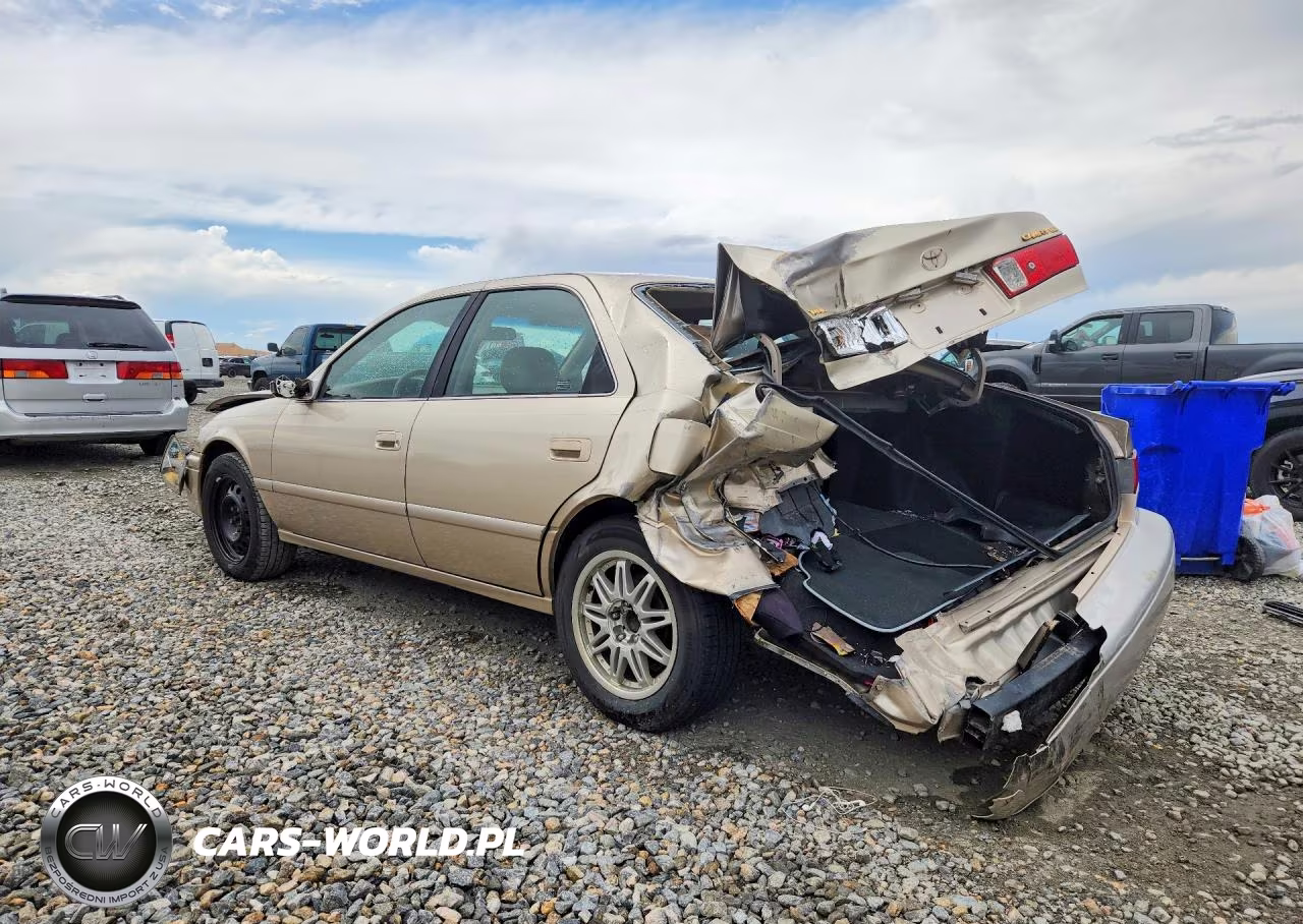 2000 Toyota Camry 4D 2Wd VIN:JT2BG22K8Y0522569 - 2