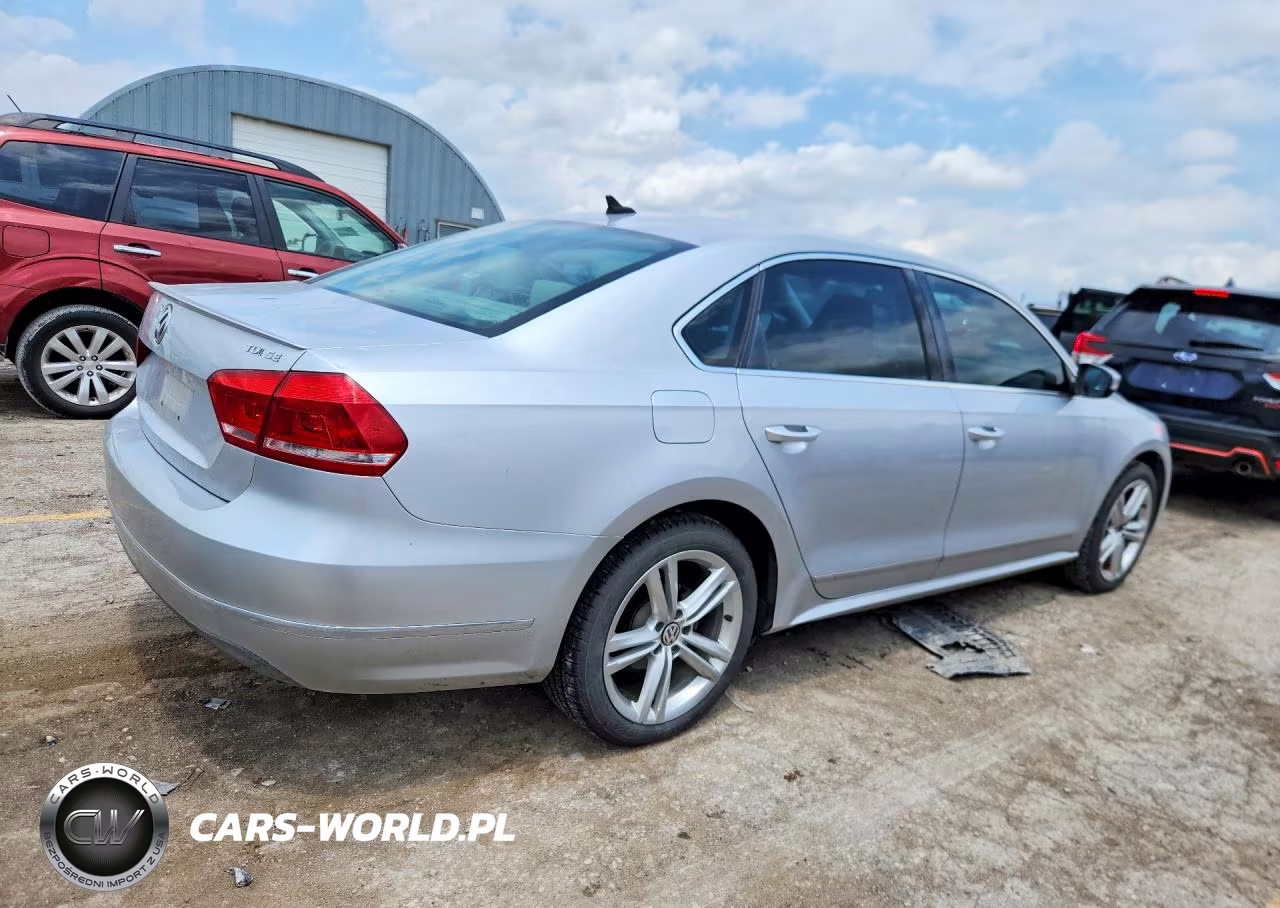 2013 Volkswagen Passat Se VIN:1VWBN7A34DC014092 - 3