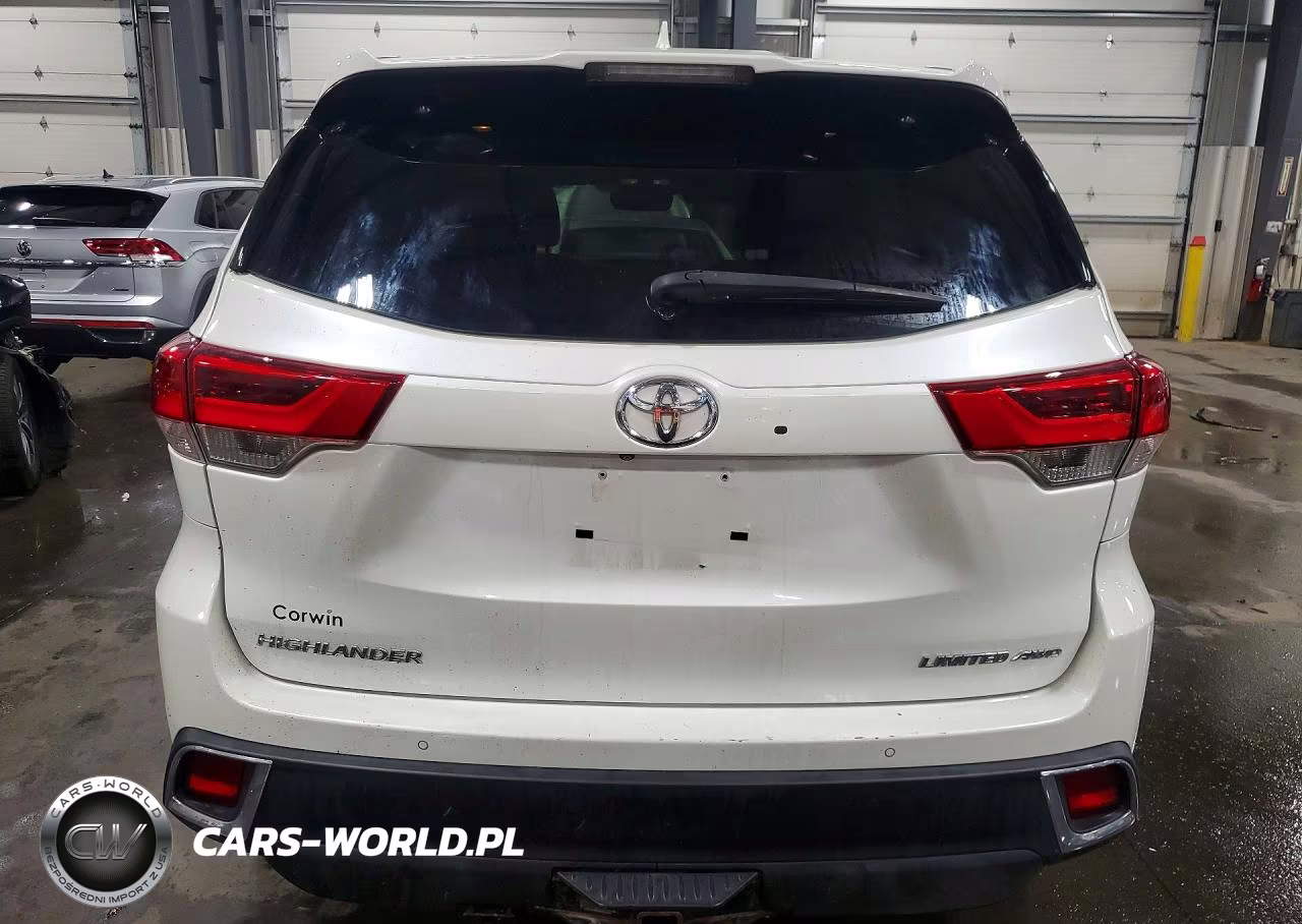 2018 Toyota Highlander Limited Platinum VIN:5TDDZRFH9JS831715 - 6