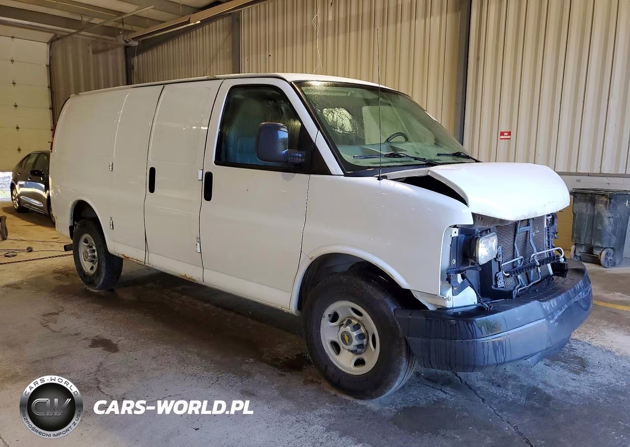 2014 Chevrolet Express G2500 VIN:1GCWGFCA3E1182677 - 4