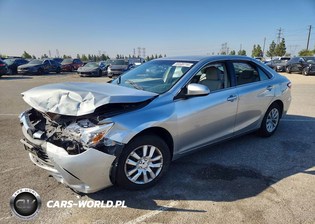 2017 Toyota Camry Le – zdjęcie 1 z 12