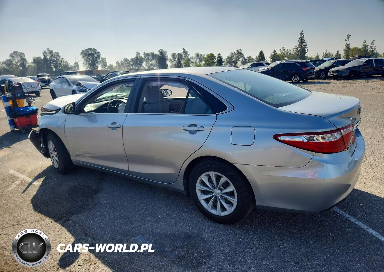 2017 Toyota Camry Le VIN:4T1BF1FK4HU290961 - 2
