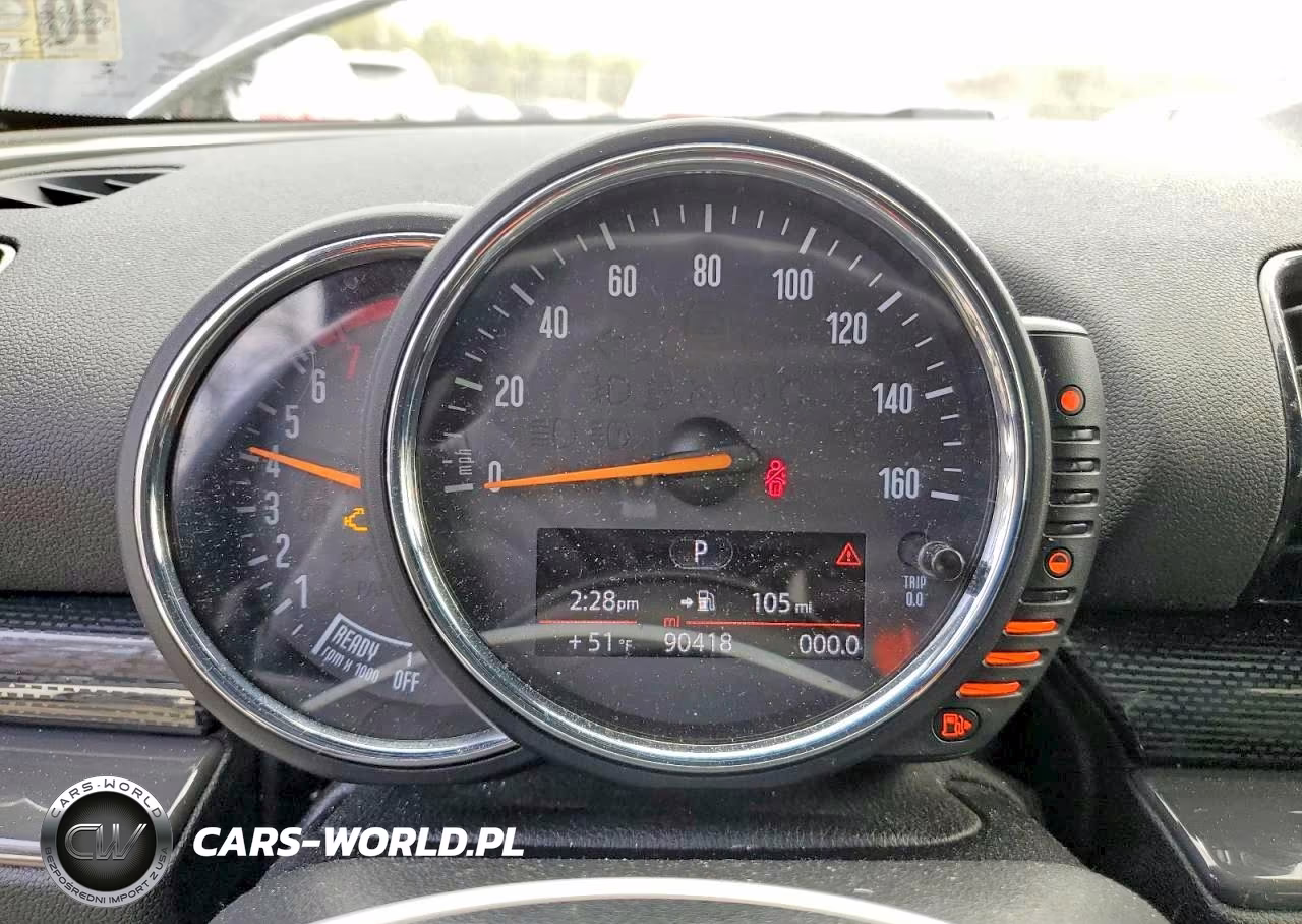 MINI COOPER S C VIN:WMWLU5C57H2E82584 - 9