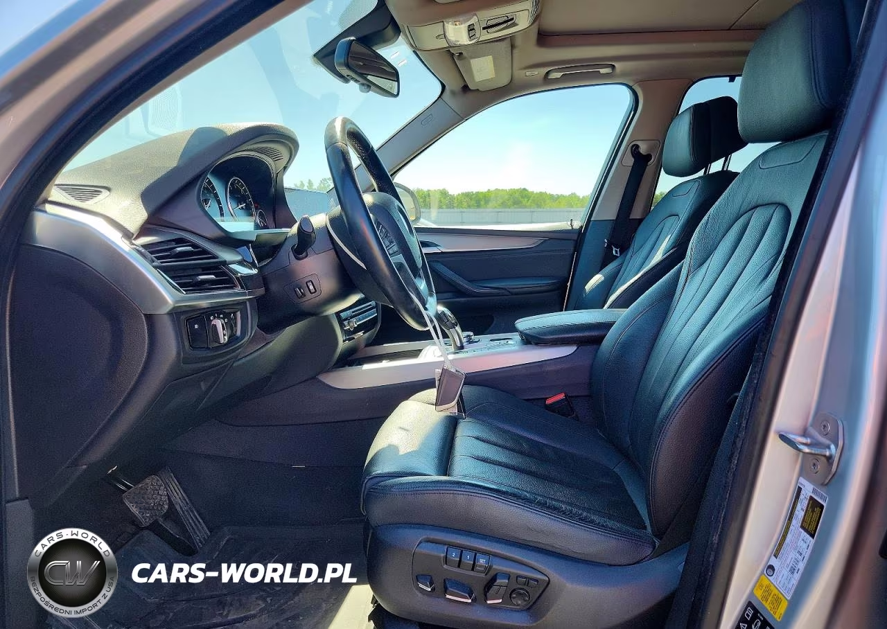 2016 BMW X5 xDrive35I VIN:5UXKR0C54G0P33246 - 7