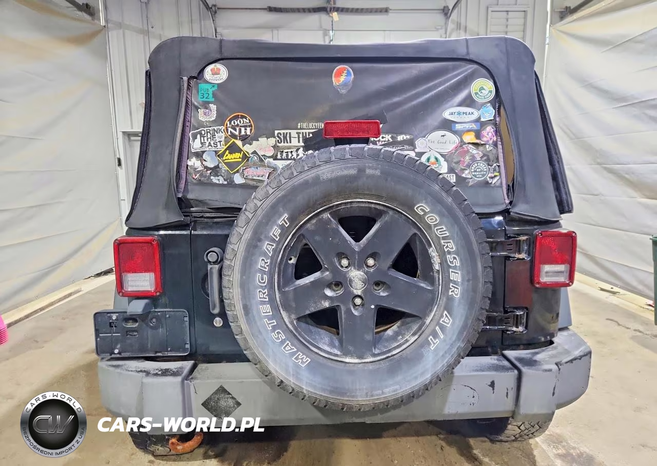 2009 Jeep Wrangler Unlimited X VIN:1J4GA39109L788244 - 6
