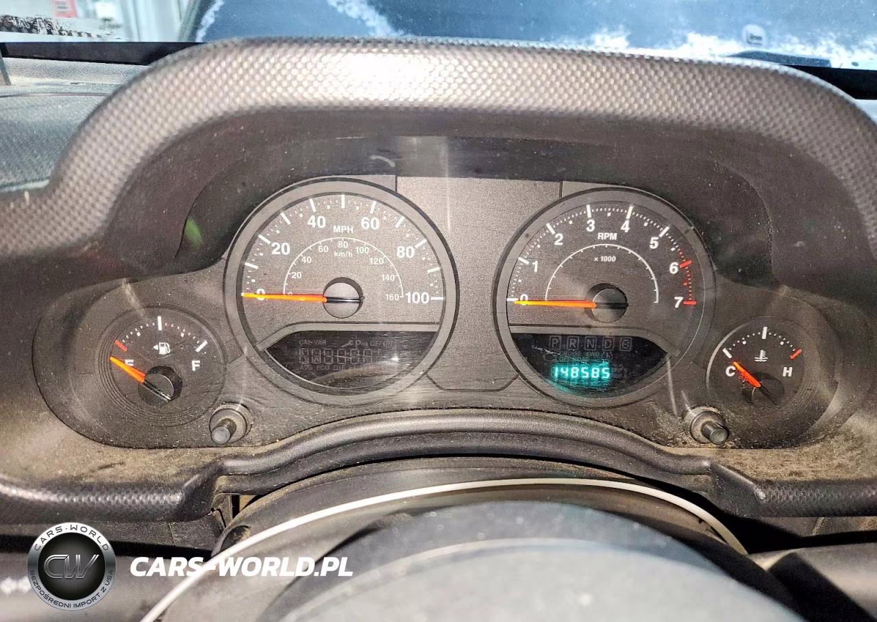 2009 Jeep Wrangler Unlimited X VIN:1J4GA39109L788244 - 9