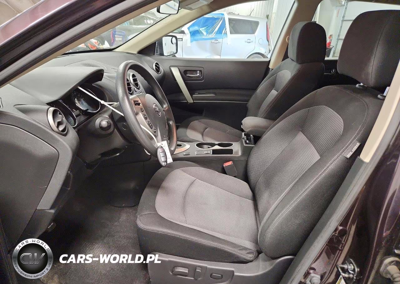 2013 Nissan Rogue S VIN:JN8AS5MV2DW626254 - 7