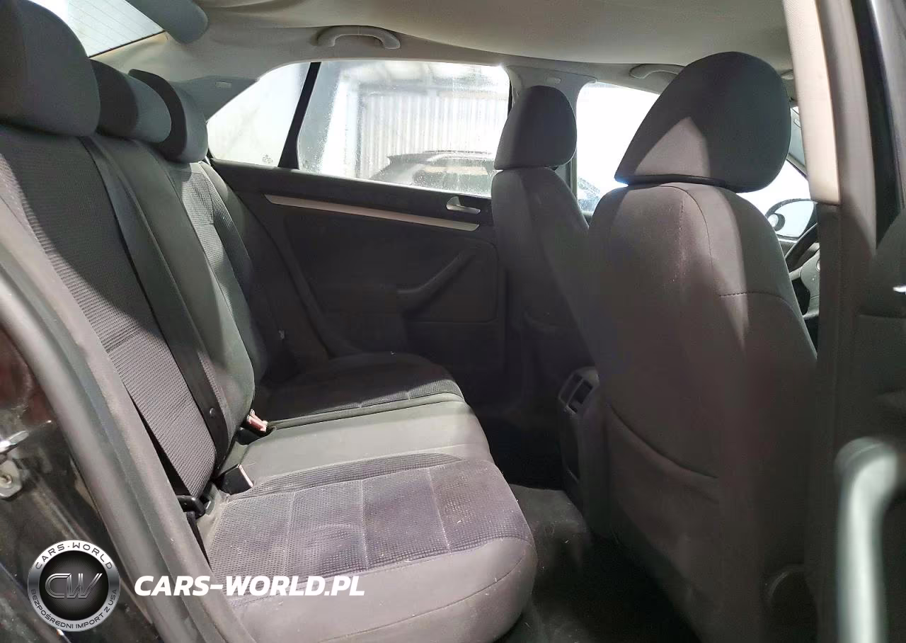 2007 Volkswagen Jetta VIN:3VWGF71K57M081300 - 10