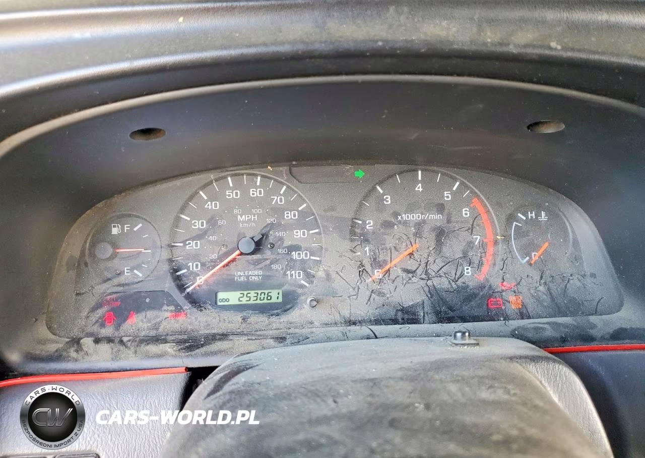 2000 Nissan Frontier Xe VIN:1N6ED27Y4YC369646 - 9