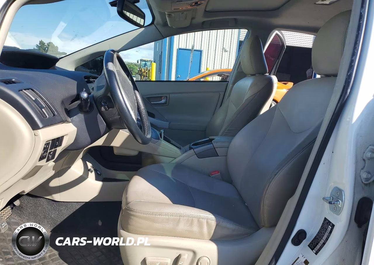 2012 Toyota Prius Four VIN:JTDKN3DU3C1487251 - 7