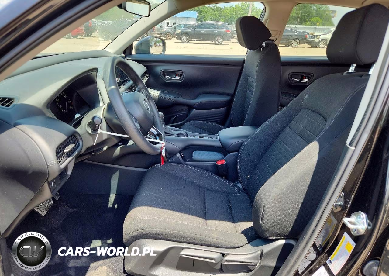 2026 Honda Hr-V Lx VIN:3CZRZ1H32TM708442 - 7