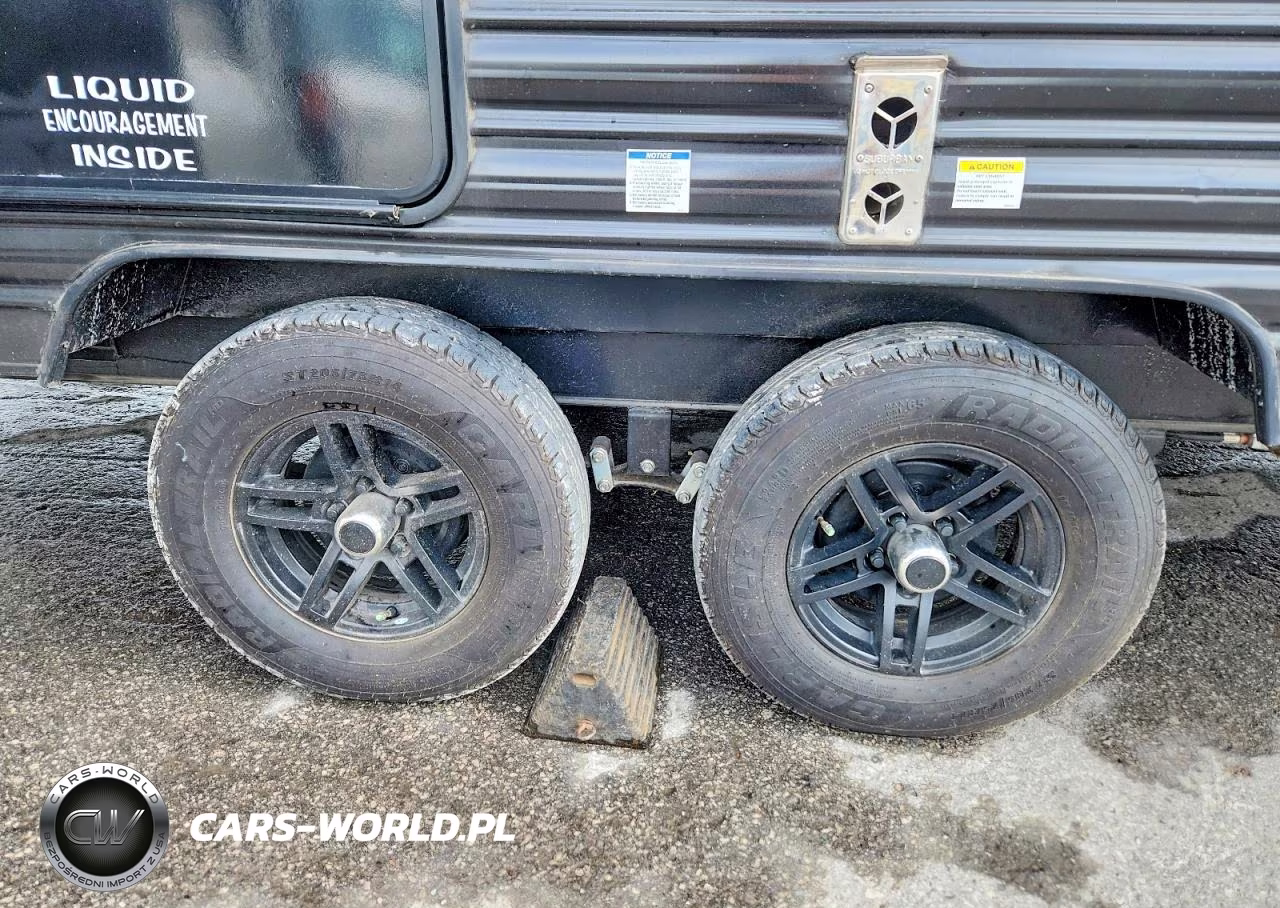 2022 Forest River Grey Wolf Camper VIN:4X4TCKY20NK081142 - 8