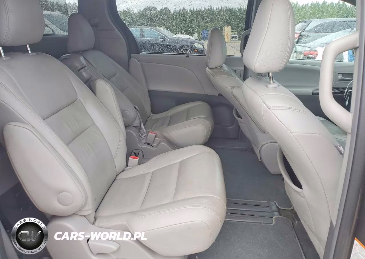 2016 Toyota Sienna Xle 8-Passenger VIN:5TDYK3DC8GS741944 - 11