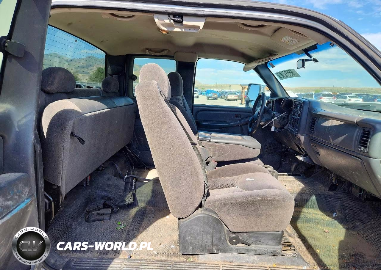 2007 Chevrolet Silverado Lt VIN:1GCHK29D57E181947 - 10