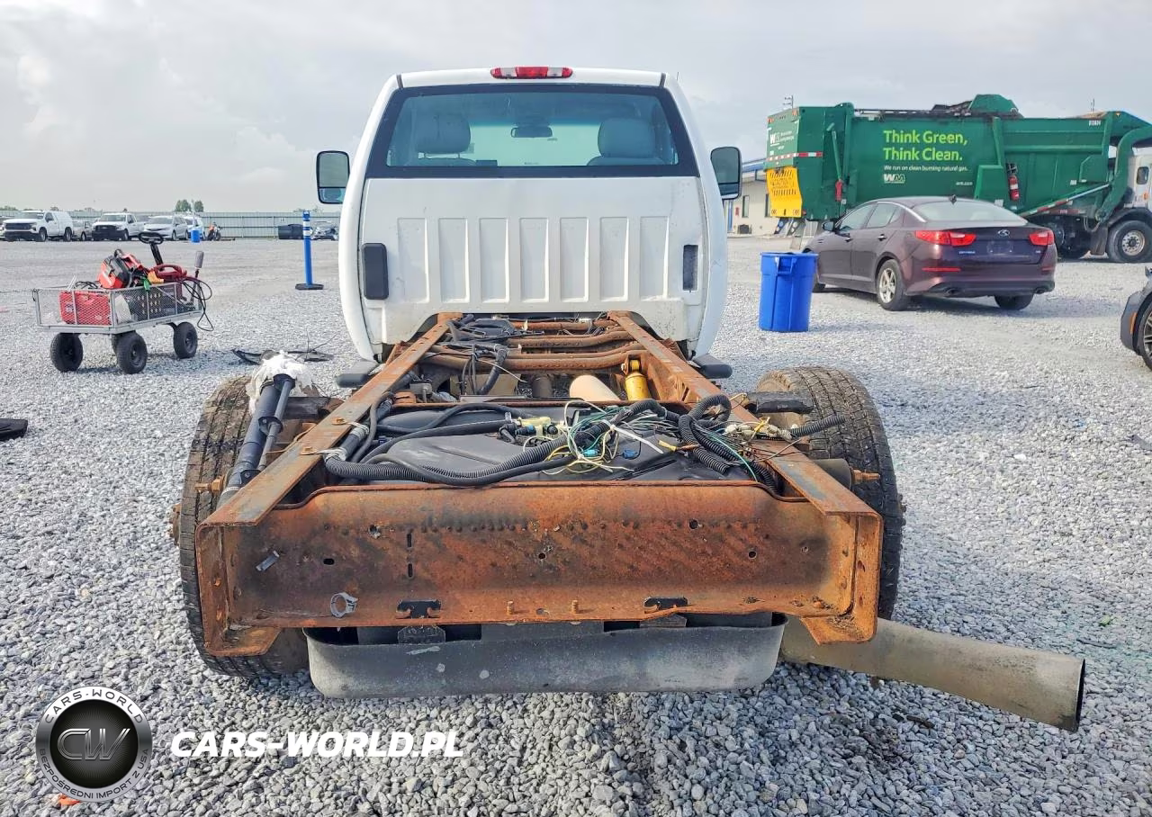 2013 Chevrolet Silverado C3500 VIN:1GB3CZC88DF181740 - 6
