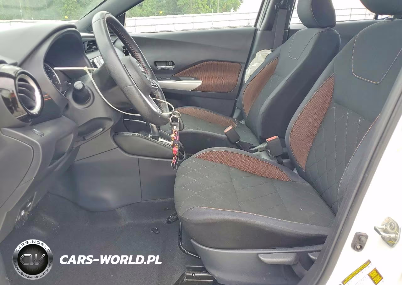2018 Nissan Kicks Sr VIN:3N1CP5CU1JL538945 - 7