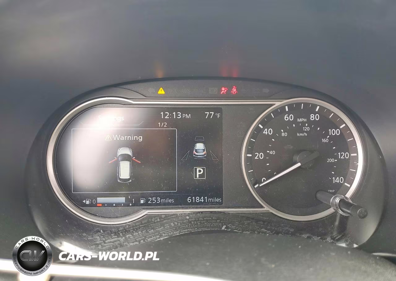 2018 Nissan Kicks Sr VIN:3N1CP5CU1JL538945 - 9