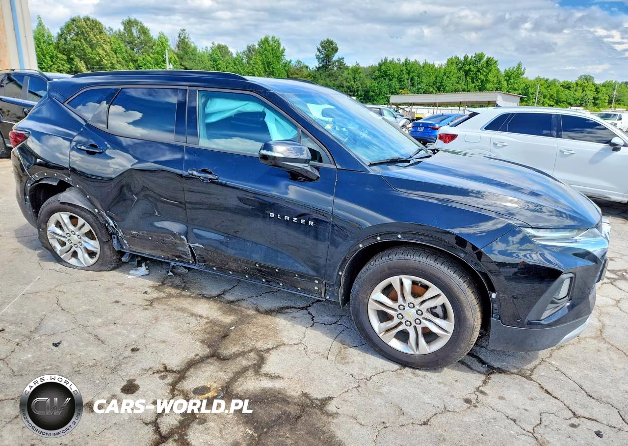 2019 Chevrolet Blazer 2Lt VIN:3GNKBGRS4KS586253 - 4