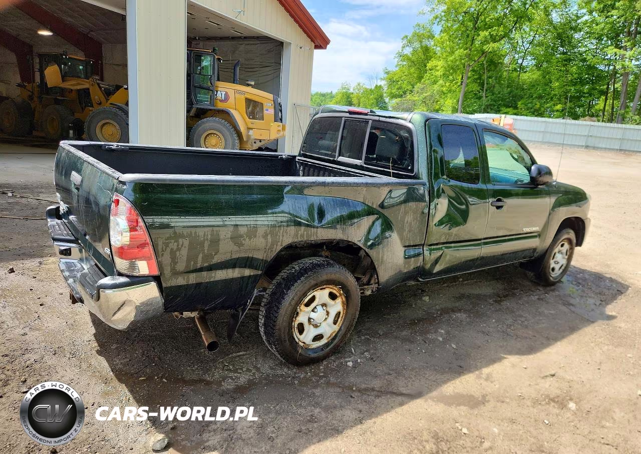 2014 Toyota Tacoma Access Cab VIN:5TFTX4CN7EX045216 - 3