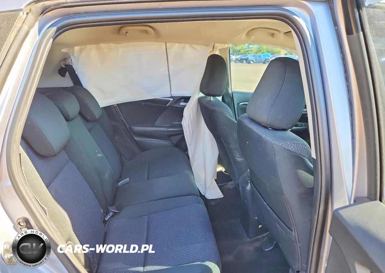 2018 Honda Fit Lx VIN:3HGGK5G47JM733841 - 10
