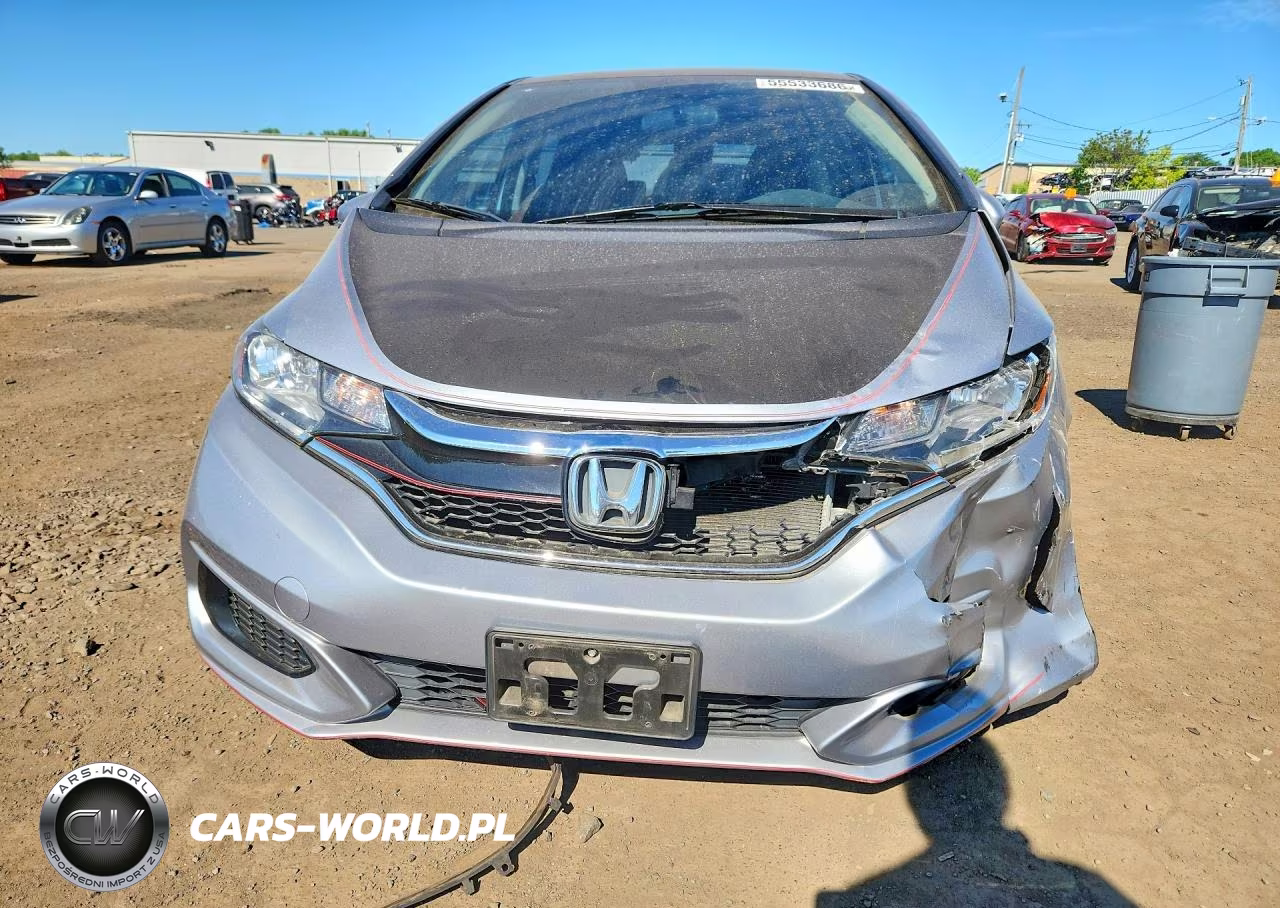 2018 Honda Fit Lx VIN:3HGGK5G47JM733841 - 5