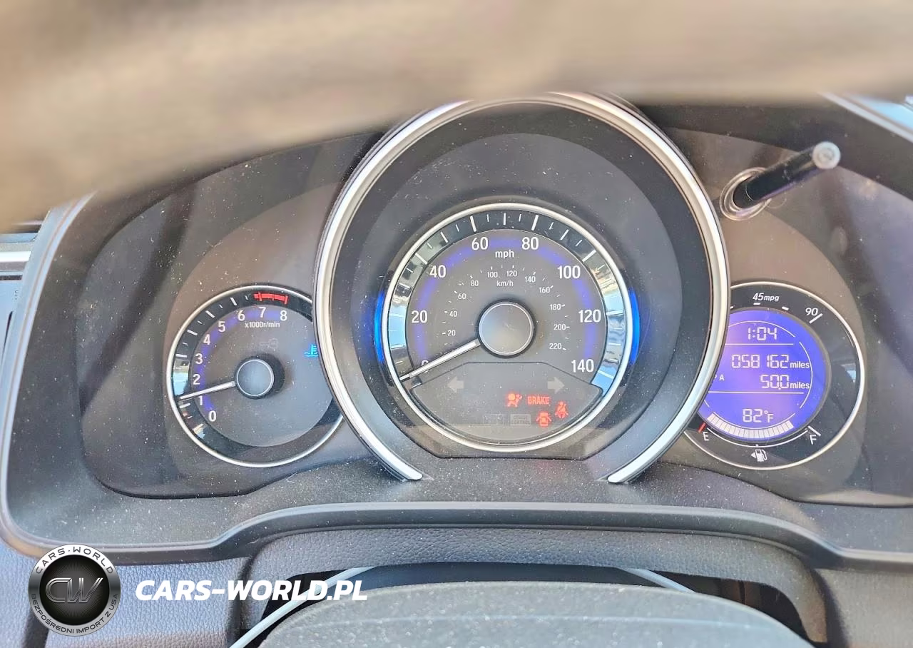 2018 Honda Fit Lx VIN:3HGGK5G47JM733841 - 9