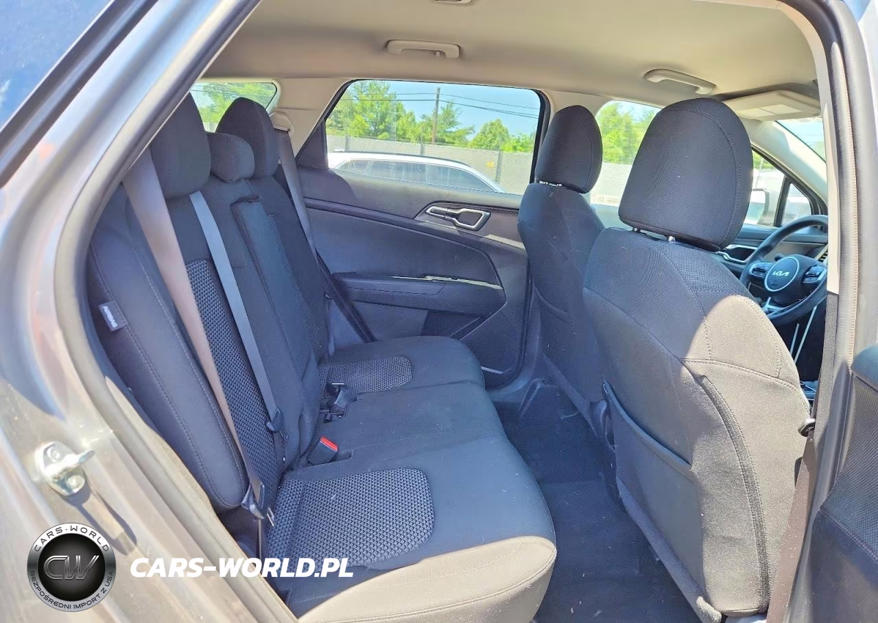2024 Kia Sportage Lx VIN:KNDPU3DFXR7234329 - 11