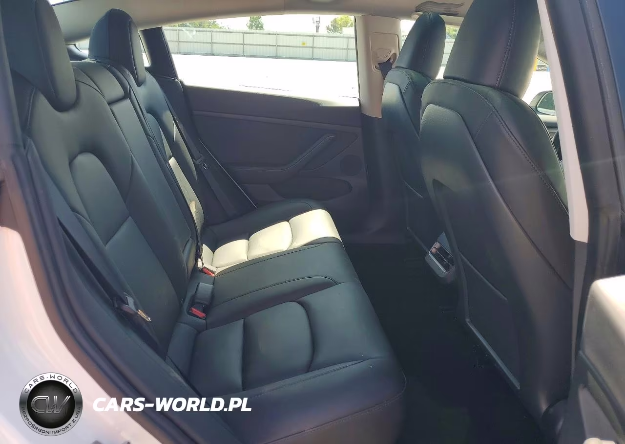2023 Tesla Model 3 VIN:5YJ3E1EA3PF566882 - 10