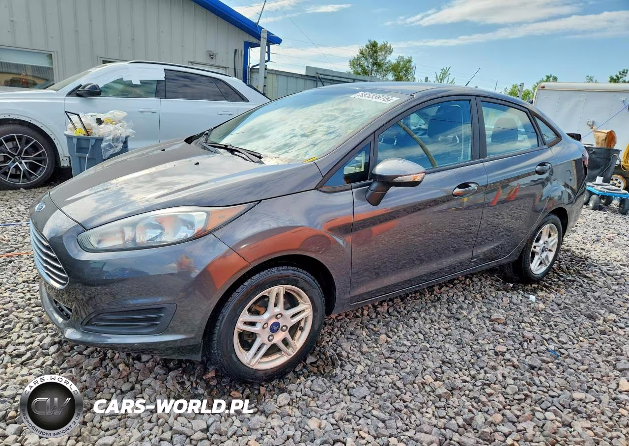2018 Ford Fiesta Se – zdjęcie 1 z 12