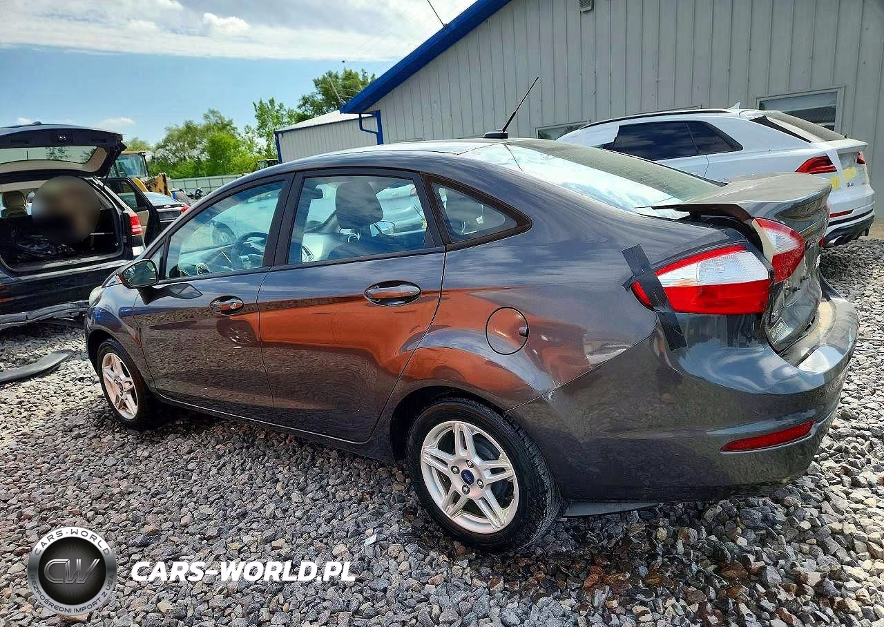 2018 Ford Fiesta Se VIN:3FADP4BJ2JM126259 - 2