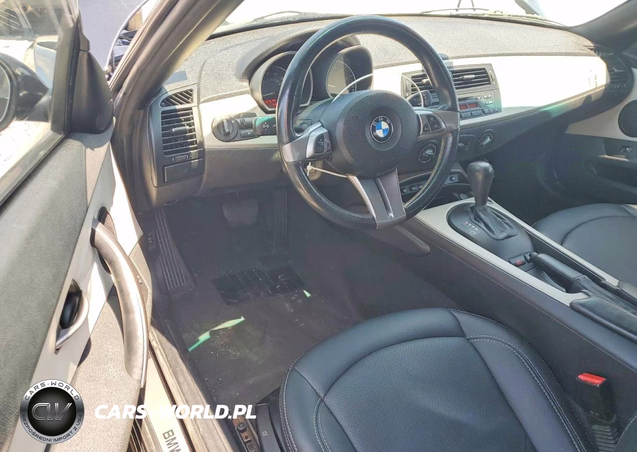 2005 BMW Z4 2.5 VIN:4USBT335X5LS54243 - 8