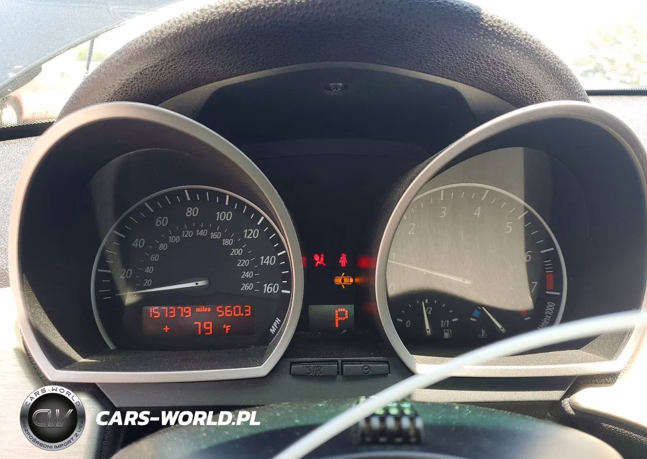 2005 BMW Z4 2.5 VIN:4USBT335X5LS54243 - 9