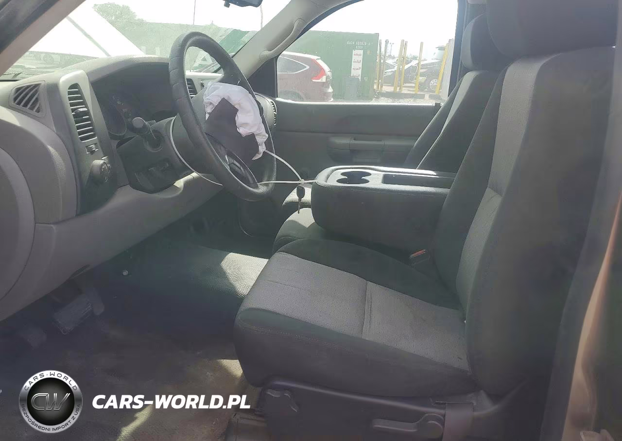 2008 Chevrolet Silverado C1500 VIN:1GCEC14X18Z256777 - 7