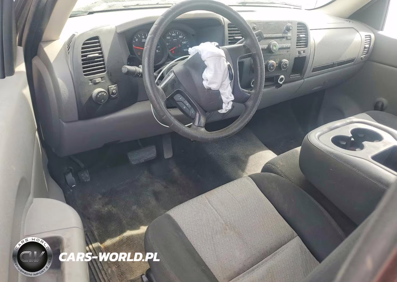 2008 Chevrolet Silverado C1500 VIN:1GCEC14X18Z256777 - 8