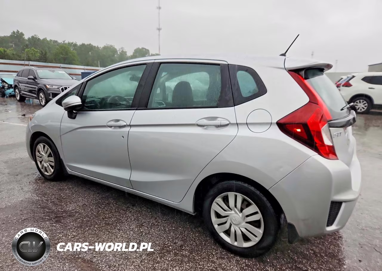 2015 Honda Fit Lx VIN:3HGGK5H52FM714659 - 2