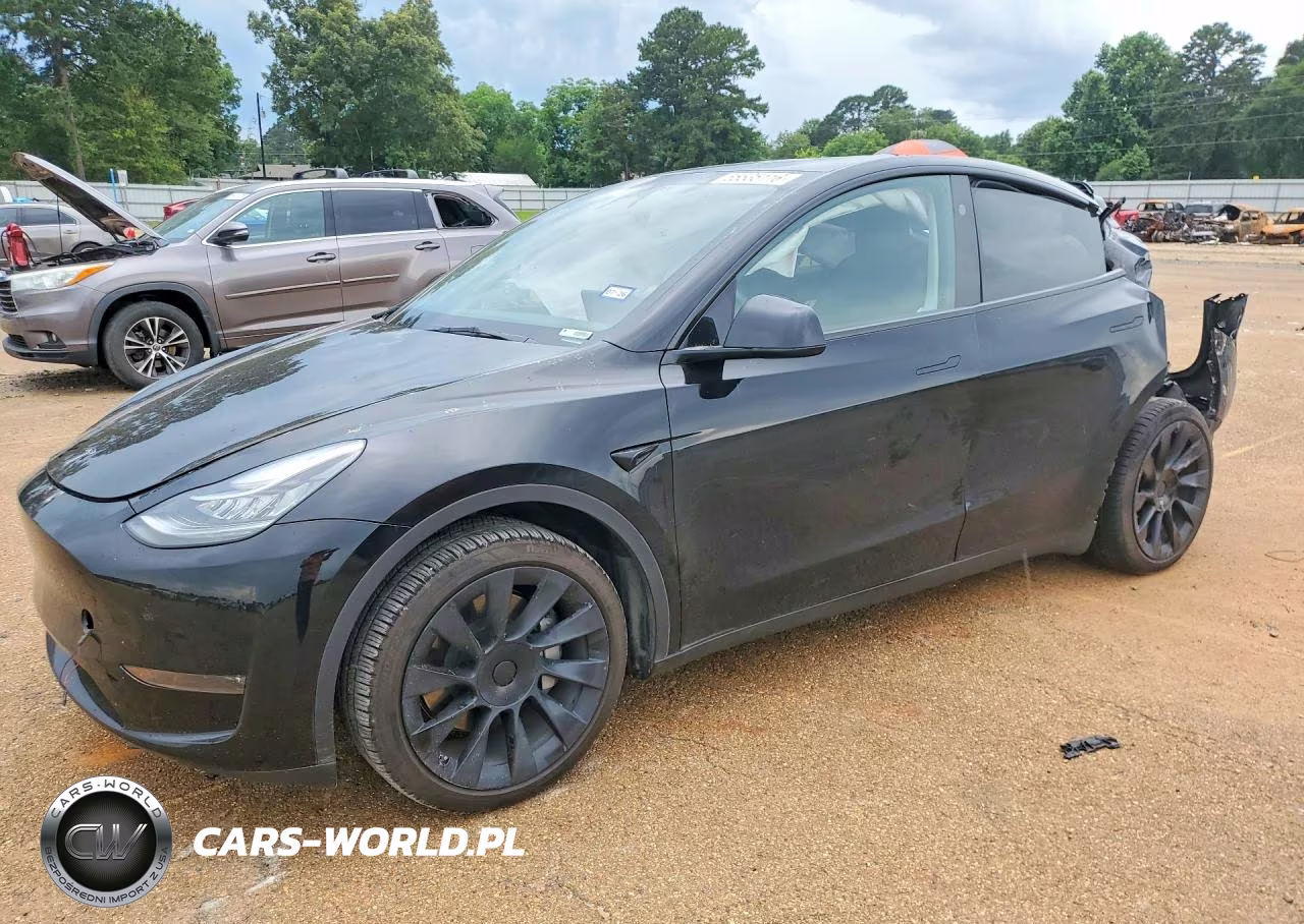 2023 Tesla Model Y – zdjęcie 1 z 13
