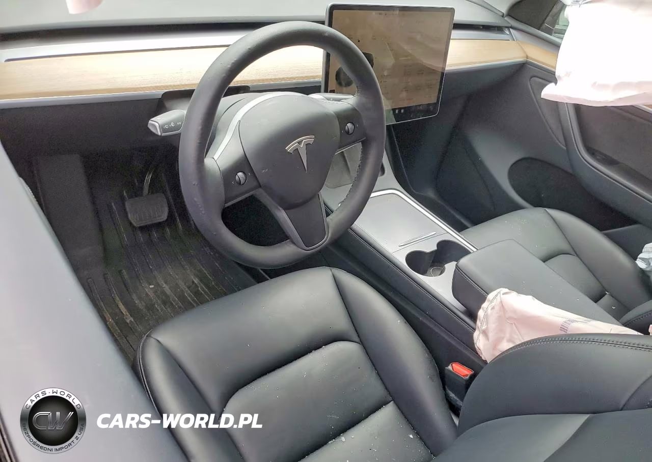 2023 Tesla Model Y VIN:7SAYGDEE8PA146961 - 8