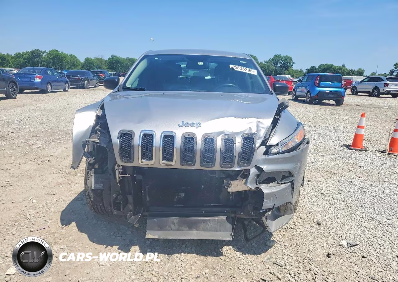 2014 Jeep Cherokee Sport VIN:1C4PJLAB5EW163678 - 5