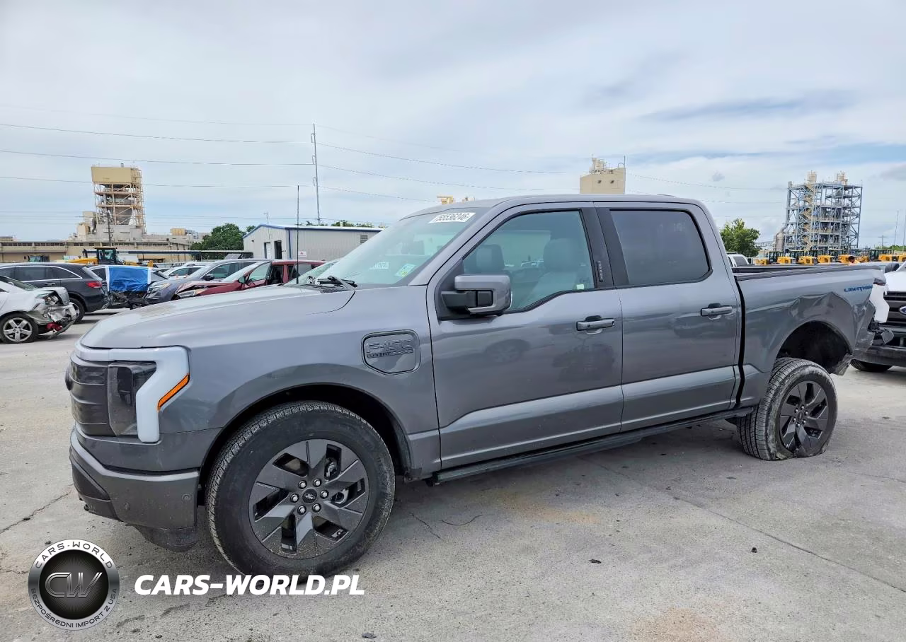 2023 Ford F150 Lightning Pro – zdjęcie 1 z 12