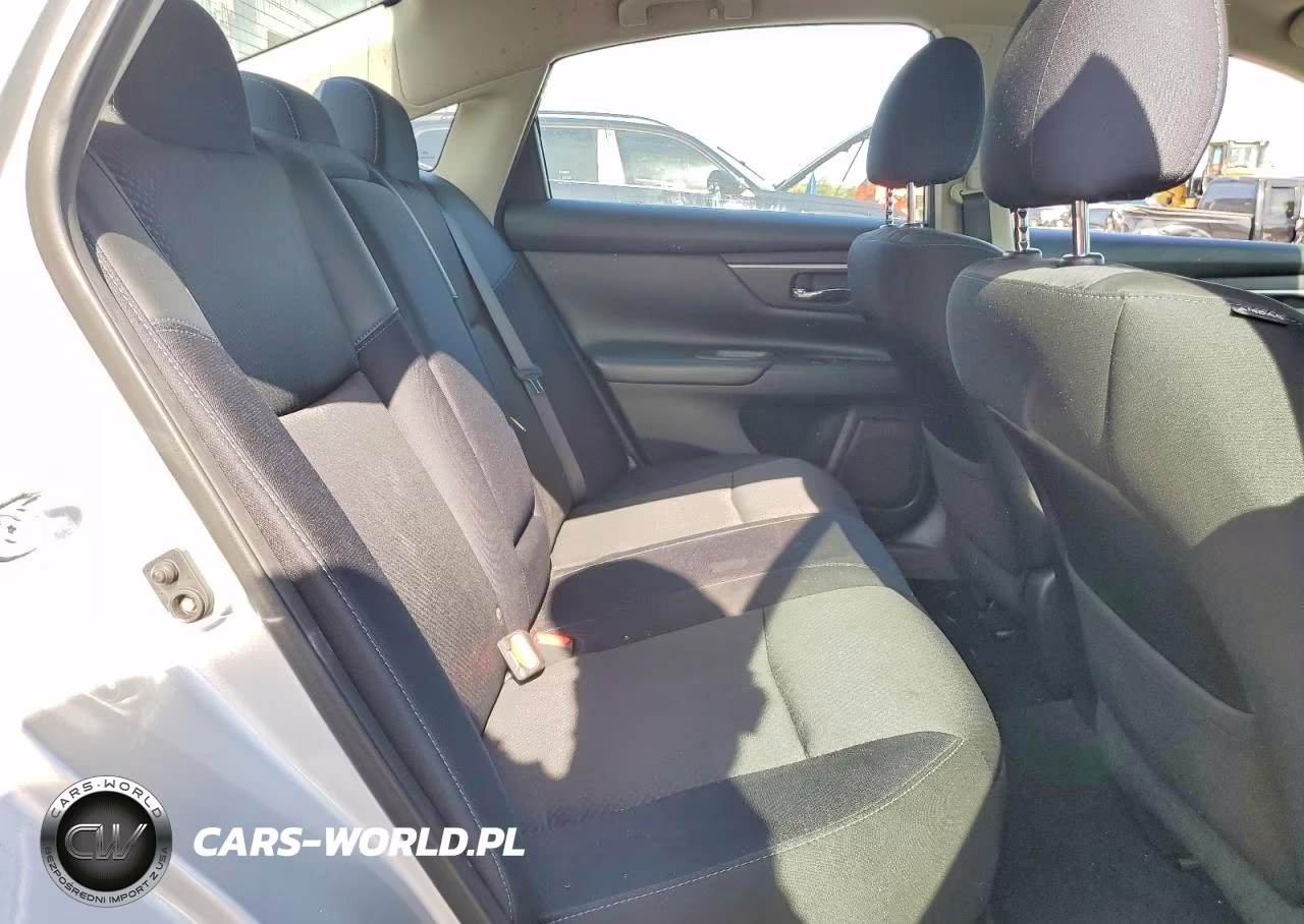 2017 Nissan Altima 2.5 Sr VIN:1N4AL3AP7HC115896 - 10